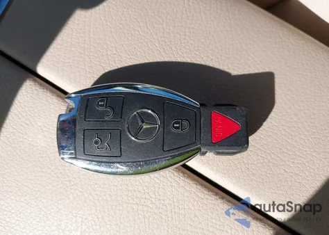 2016 Mercedes-Benz Glc 300 z USA, uszkodzony, nr VIN WDC0G4JB9GF007890